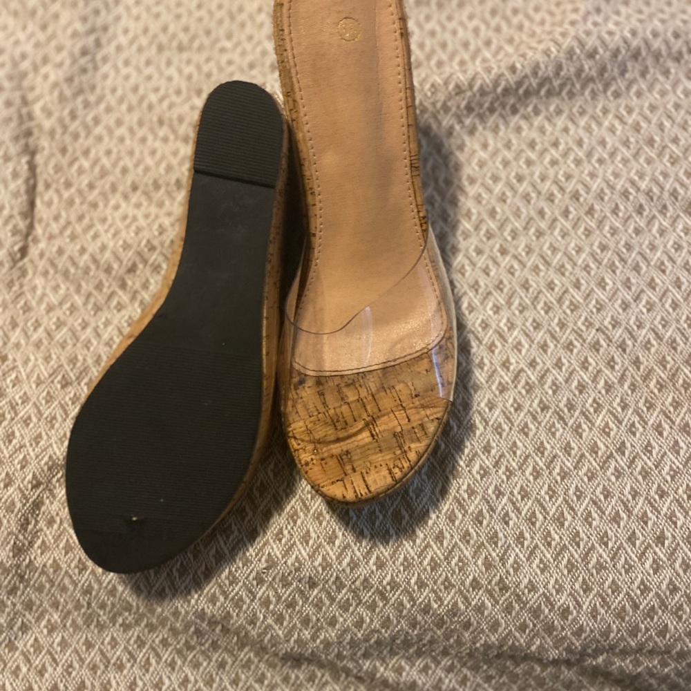 Clear wedges